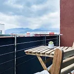 Sunlit Modern Apartment With Fast Wifi Self Check In Free Parking Apartment *